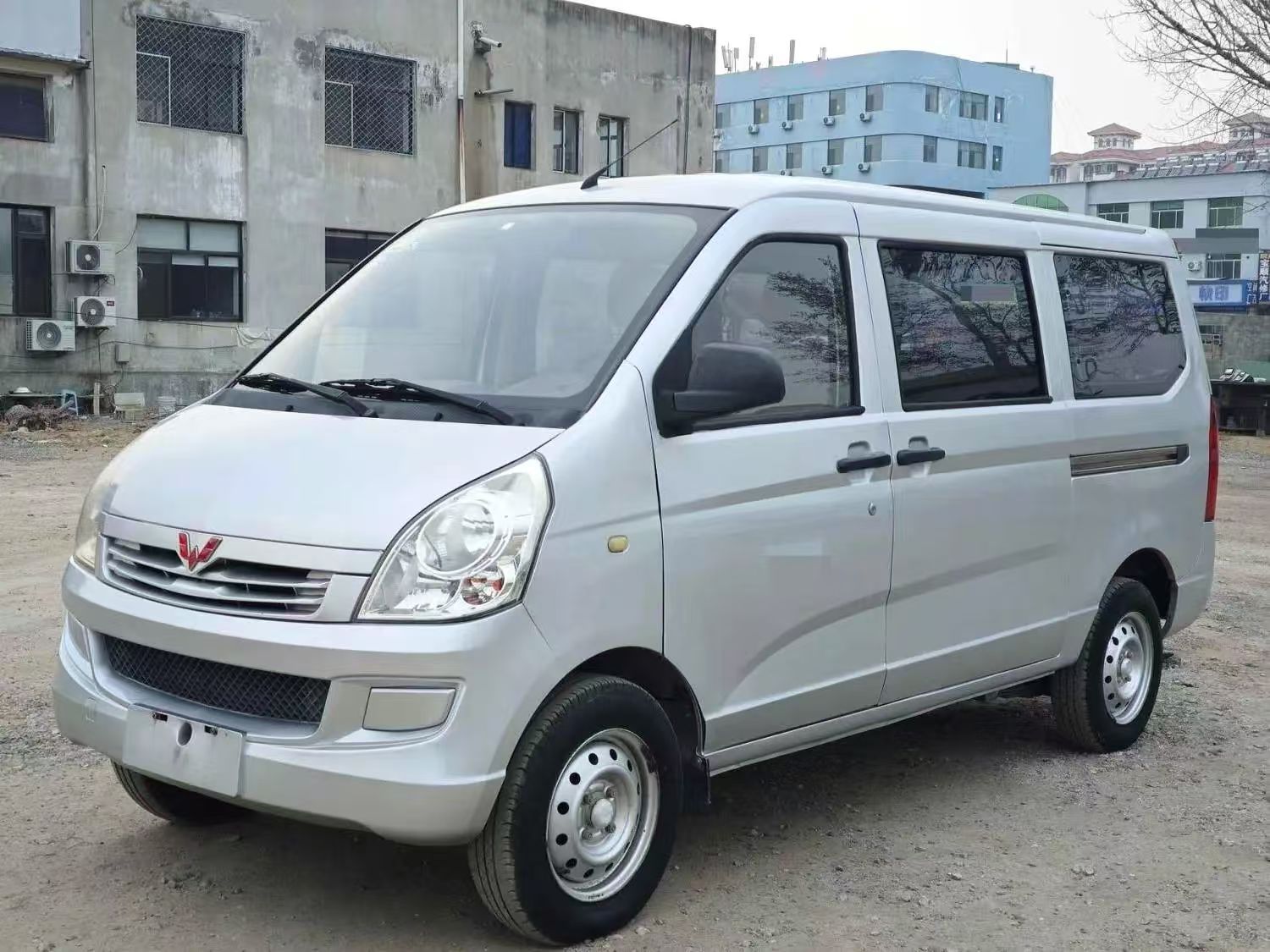 2018/2019/2020Year Wuling van series LHD Used Car for African Export