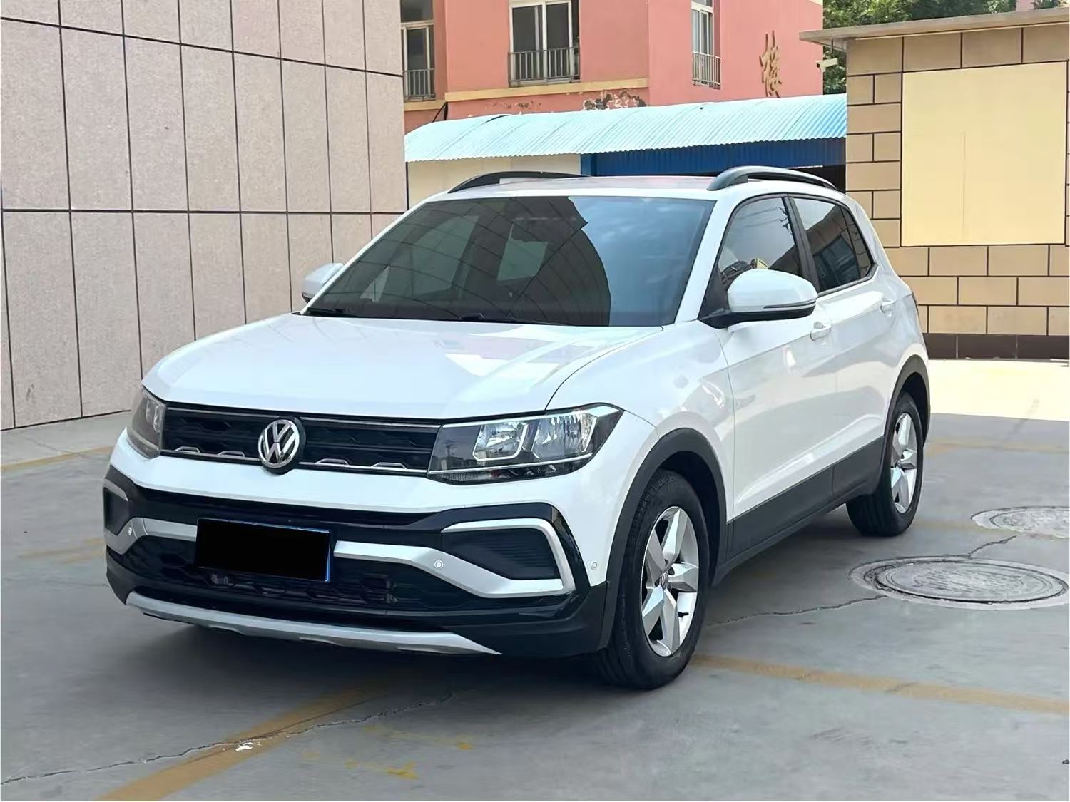 2018/2019/2020/2021/2022/2023/2024Year SAIC Volkswagen Touareg LHD Used Car for African Export