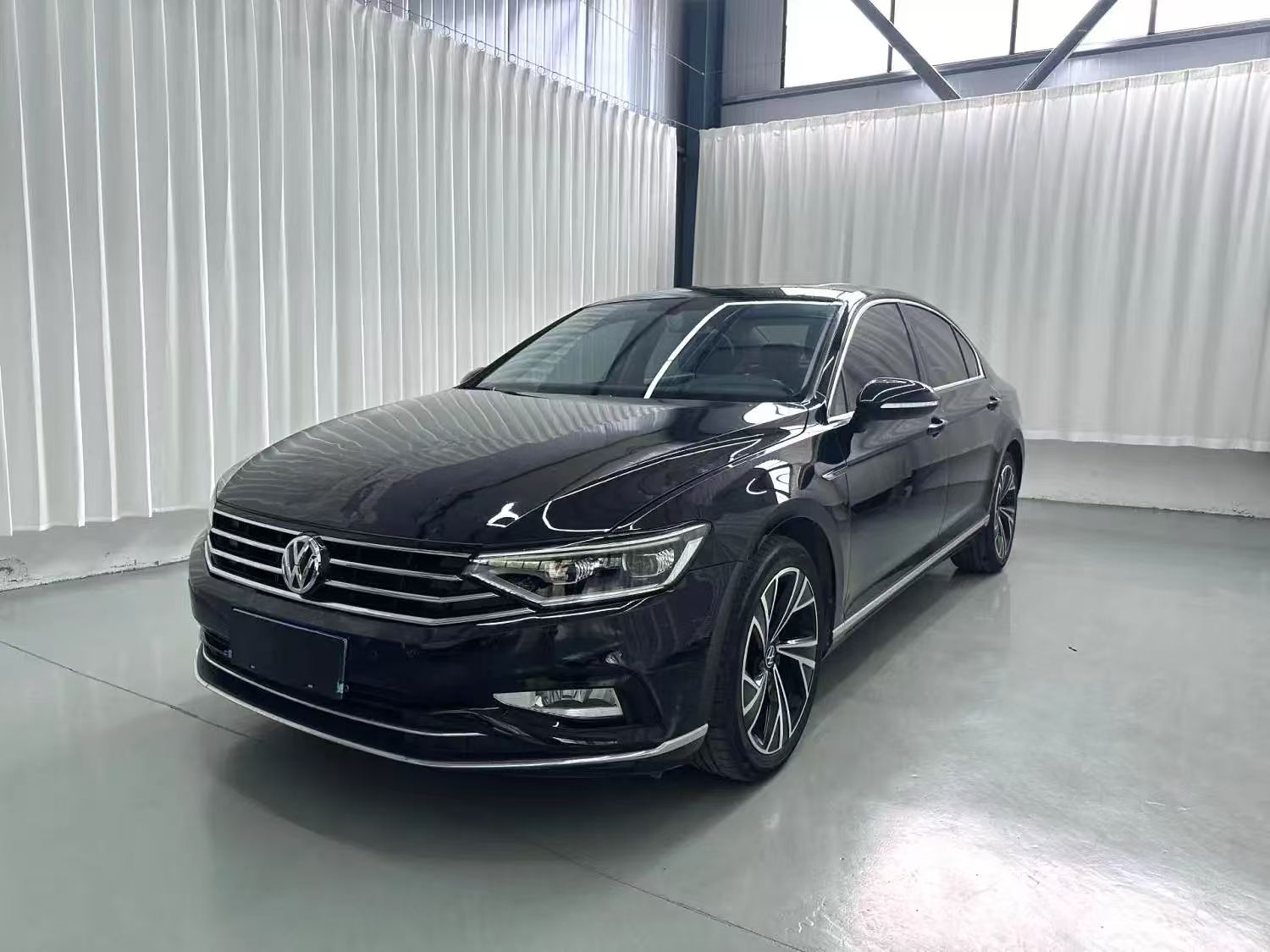 2021/2022/2023/2024/2025Year FAW Volkswagen Magotan LHD Used Car for Latin American Export