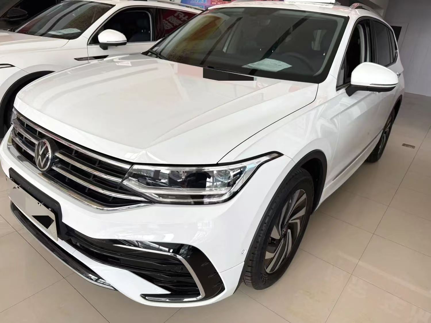 Volkswagen 2024 Tiguan two wheel drive R-Line Longyao Edition LHD Used Car for Latin American/Middle Eastern/African Export