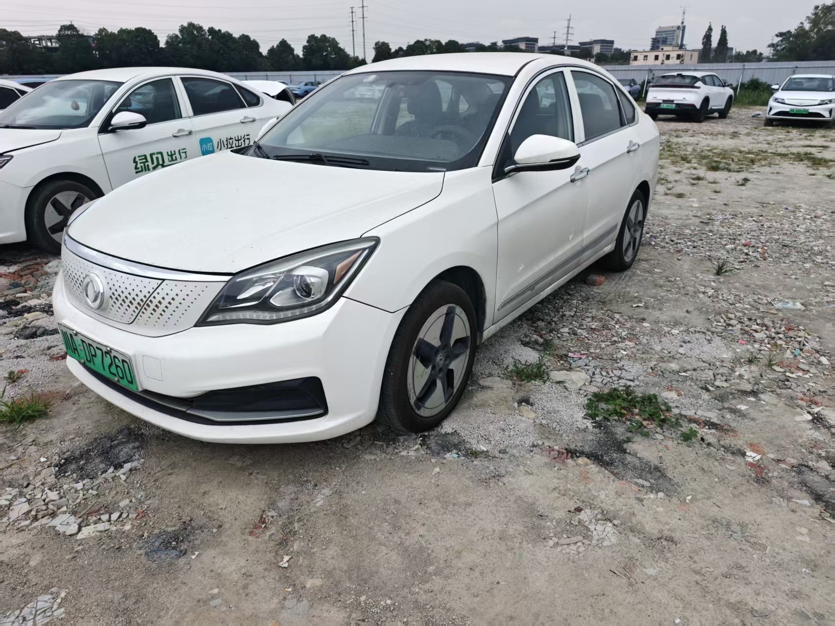 2021Year Dongfeng E70 EV LHD Used Car for Middle Eastern/African Export